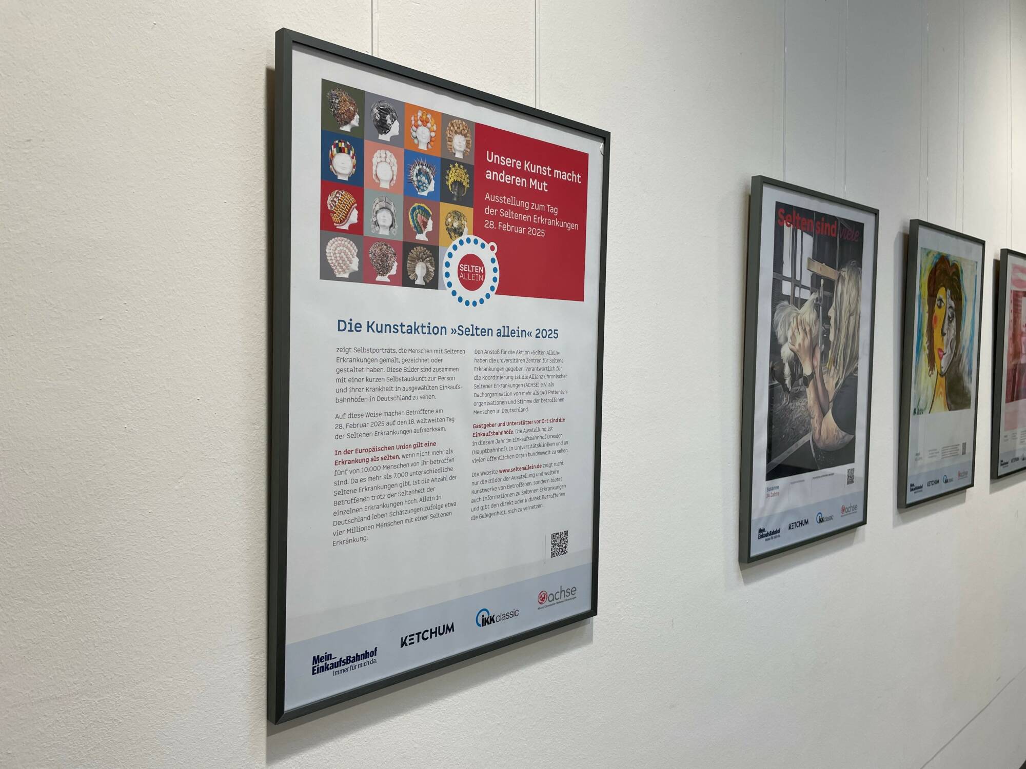 Ausstellung Selten allein Uniklinik Leipzig