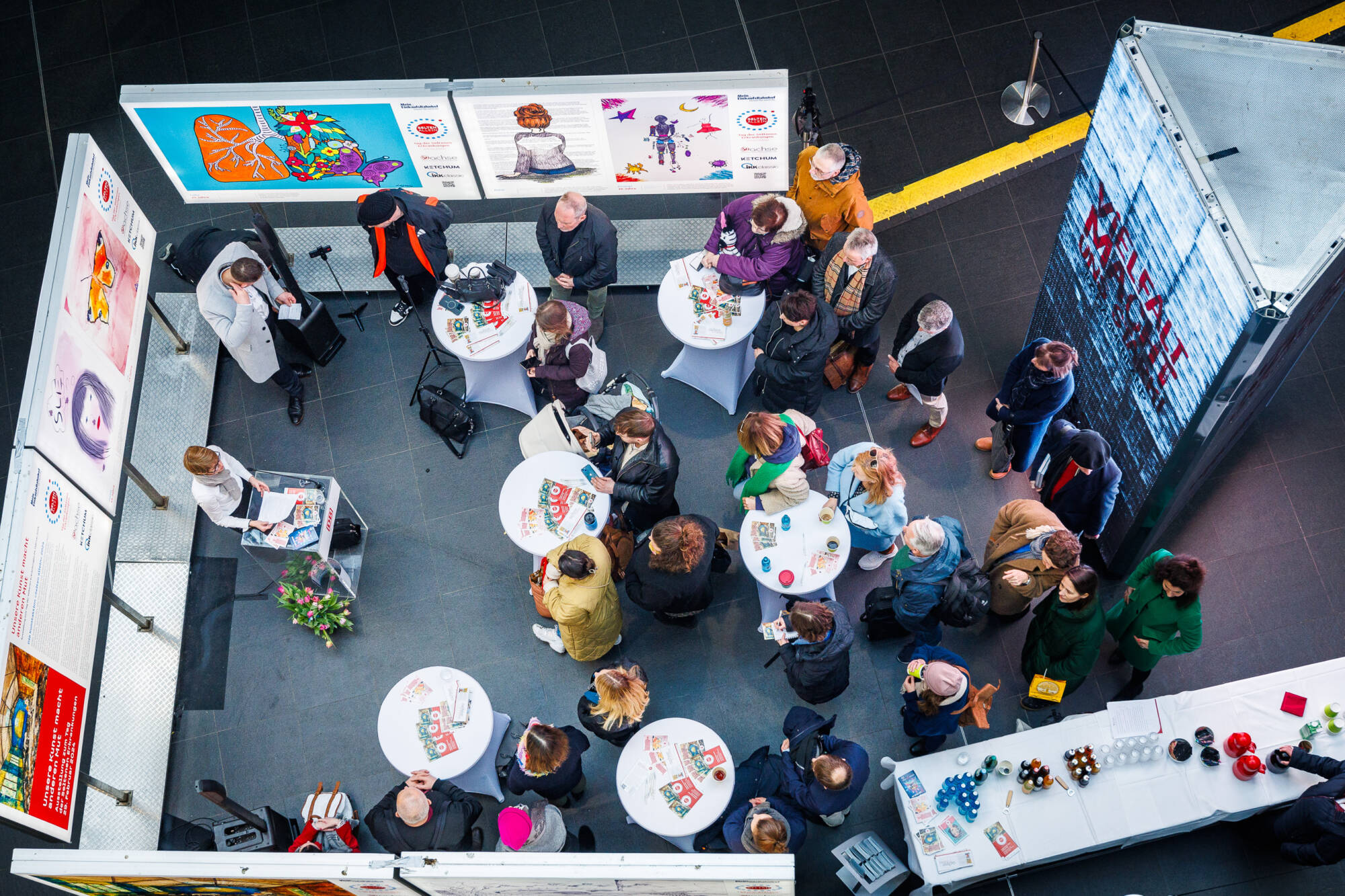 Selten allein Ausstellung Berlin Hbf 2023
